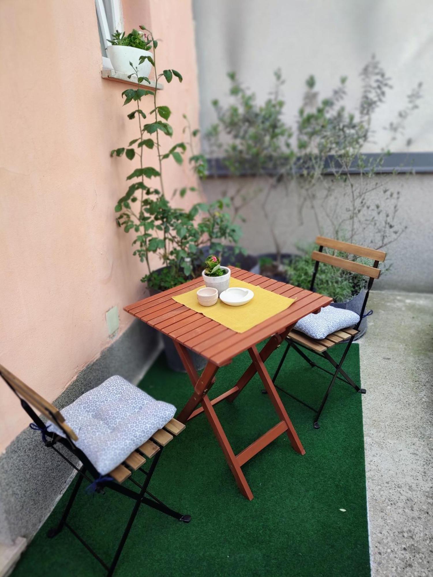 Olive Tree City Apartment Zagabria Esterno foto