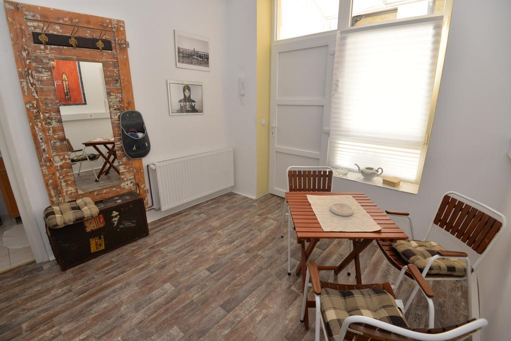 Olive Tree City Apartment Zagabria Esterno foto